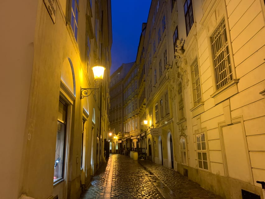 Private Spooky Vienna Tour - Meeting Helmut-Zilk-Platz, then switching your mindset to legend