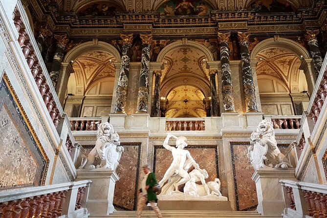 Private Tour of the Kunsthistorisches Museum: Secrets of Masterpieces | Tickets included - Meeting at Maria-Theresien-Platz, and the small details that save time