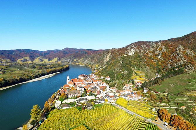 Private Tour Vienna to Salzburg via Wachau & Lake District - Vienna pickup to Wachau views, the drive sets the tone