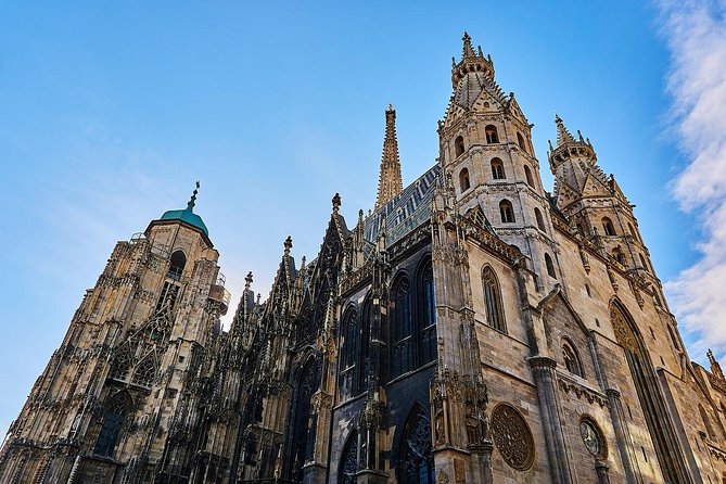 Private Transfer from Salzburg to Vienna: Door-to-door, English-speaking driver - The road time: comfort, safety, and an English-speaking driver