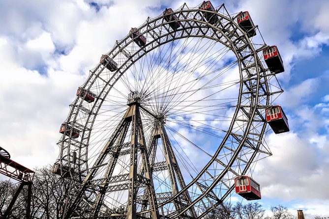 Private Van & Walk Tour - One Perfect Day in Vienna - The Art Nouveau stop on the 50 euro-cent coin, then Naschmarkt for stomachs