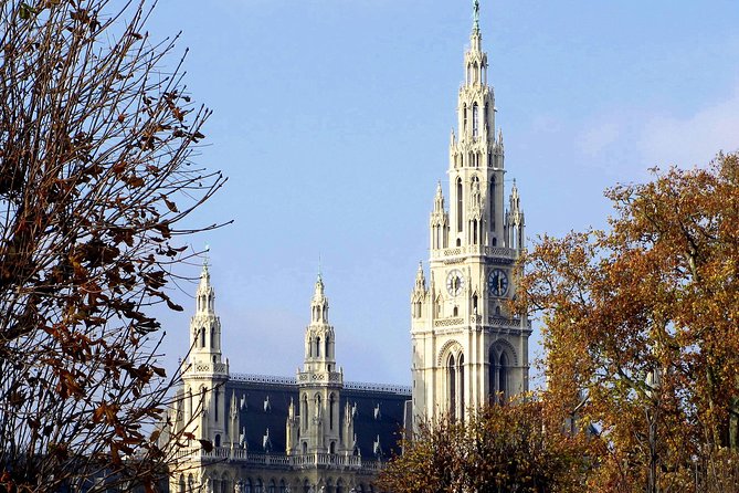 Private Vienna Highlights History Walk — WWII and Post War Vienna - Hochstrahlbrunnen, the French Embassy, and a quick Ringstraße ride