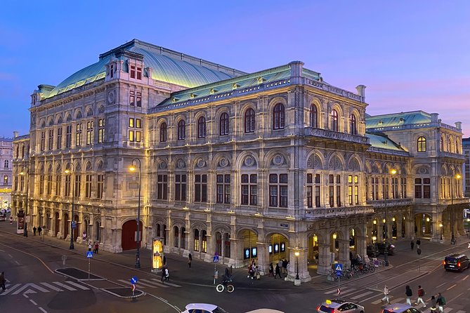 Private Vienna Music Tour - A 2.5-hour Vienna music walk that starts at the Opera