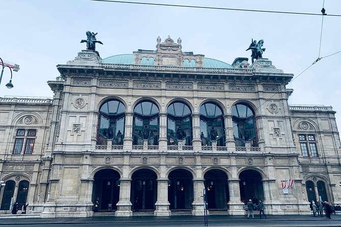 Private World War II Walking Tour in Vienna - Jewish Square: understanding wartime impact, not just events