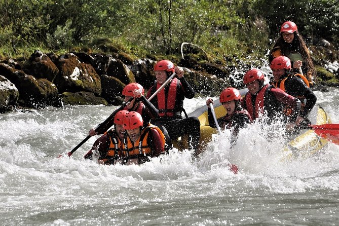 Rafting in Salzach with a state-certified raft guide - The warm-up section: learn the raft language before the real rapids