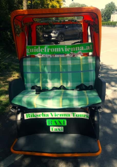 RAXI (Electric Rickshaw) Vienna Tours with two options - What you actually see: Danube Canal, Prater green, and major architecture