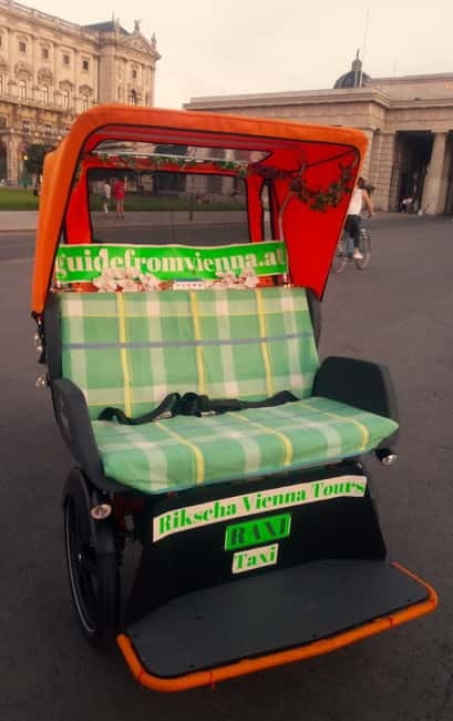RAXI (Electric Rickshaw) Vienna Tours with two options - The “meet by Cafe Mozart” starting area