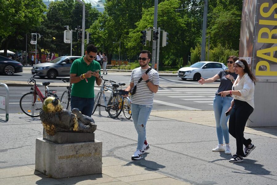 Riddle Tour: Explore the Hidden Gems of Vienna - Blutgasse and the Story of Blood Alley, Plus the Side-Lane Detours