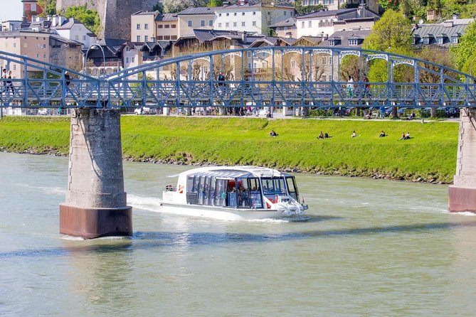 River Cruise to Hellbrunn, Palace & world-famous trick fountains - Stop 1, the Salzach and Salzburg Altstadt: expect views, not a long lecture