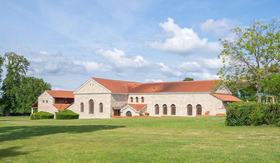 Roman City of Carnuntum Admission - Museum Carnuntinum in Bad Deutsch-Altenburg: turning ruins into stories