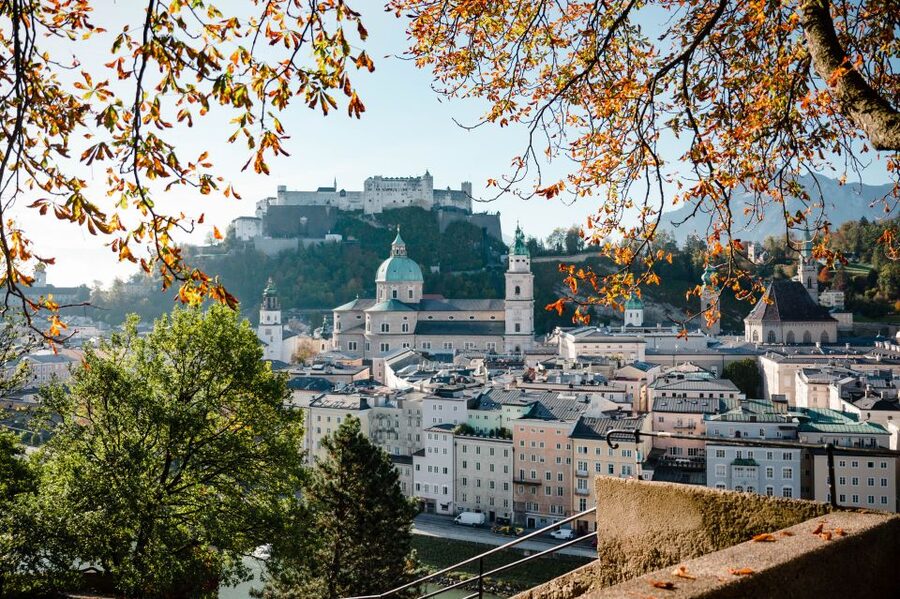 Salzburg: 2-Hour Guided Walking Tour with a Photographer - Kapuzinerberg Viewpoint, the Short Climb That Changes Everything