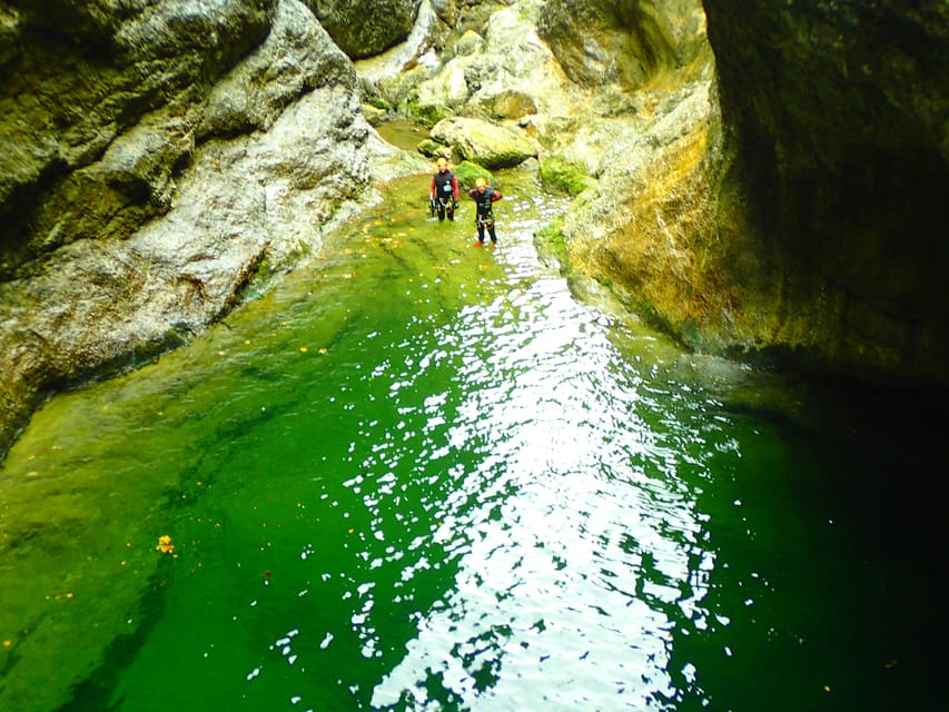 Salzburg: Advanced Canyoning on the Strubklamm - The 17 jump spots, up to 10 meter, and how abseils fit in