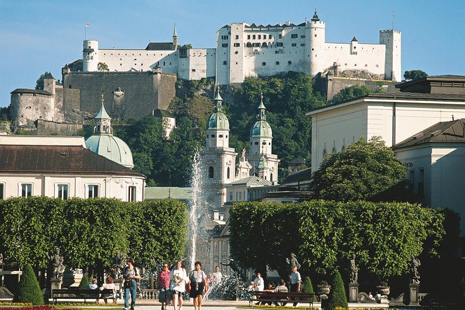 Salzburg and Alpine Lakes Tour from Vienna - St. Gilgen and Wolfgangsee: Alps views with a Mozart family tie