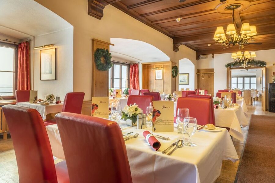 Salzburg: Best of Mozart Fortress Concert and Dinner - VIP option: when better positioning is worth the money
