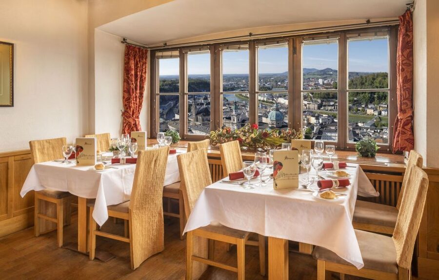Salzburg: Best of Mozart Fortress Concert and Dinner - Practical notes that make or break the night