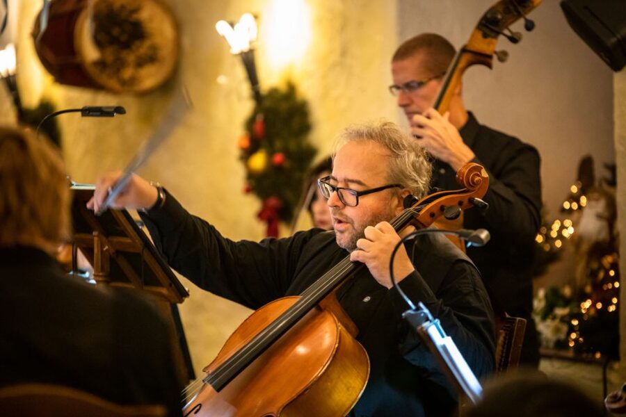 Salzburg: Christmas/Advent Concert at Fortress Hohensalzburg - What you hear matters: Mozart, Bach, Vivaldi, and Salzburg Advent music