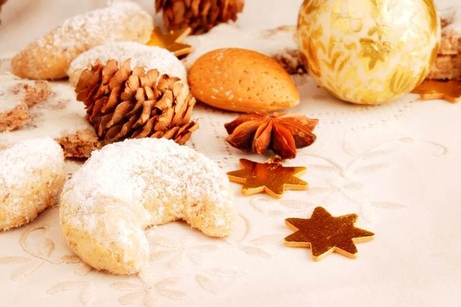 Salzburg Christmas Cookies and Apple Strudel Cooking Lesson - Where You Cook: A Cave-Side Kitchen in Salzburg