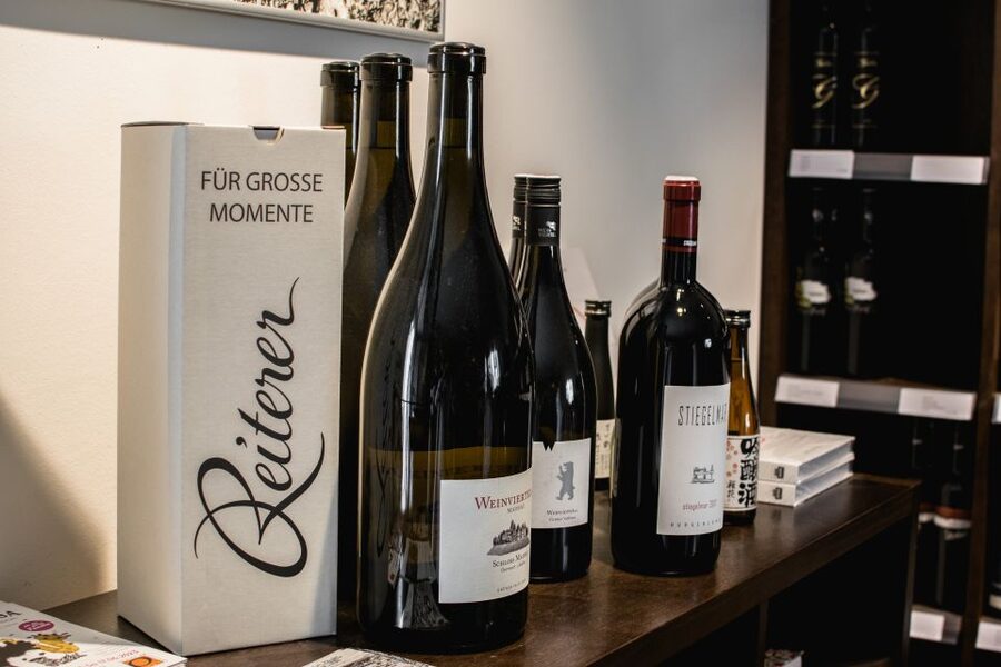 Salzburg: Guided Wine Tasting in a Hidden Wine Bar - Group size, privacy, and conversation flow