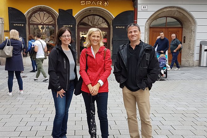 Salzburg Introduction Walking Tour - Pacing, comfort, and what “small group” means in practice