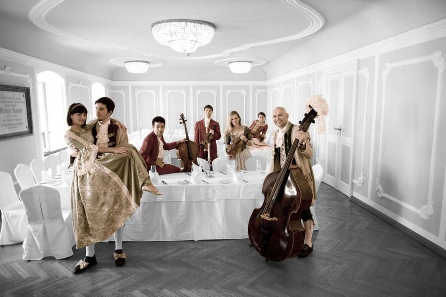 Salzburg: Mozart Concert with Dinner - The 3-course menu: what historical Austrian dining tastes like