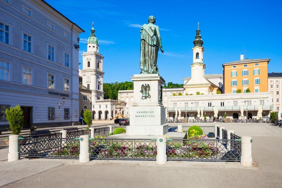 Salzburg: Old Town, Mozart, & Mirabell Gardens Walking Tour - What to bring, and what could derail your day