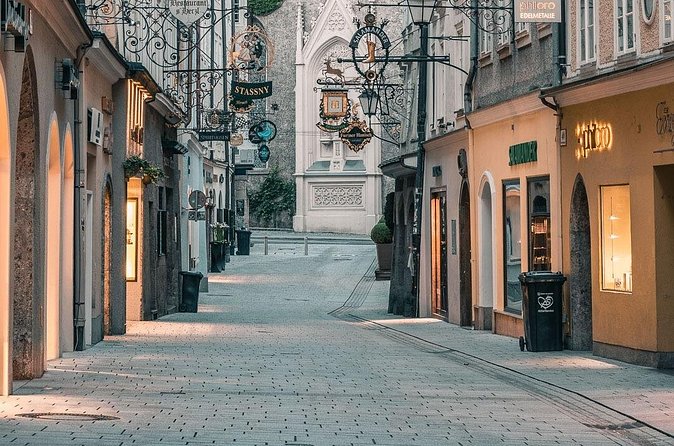 Salzburg Oldtown: Sightseeing Walking Tour with Licensed Local Guide - Who This Tour Suits Best (and Who Might Want Something Else)