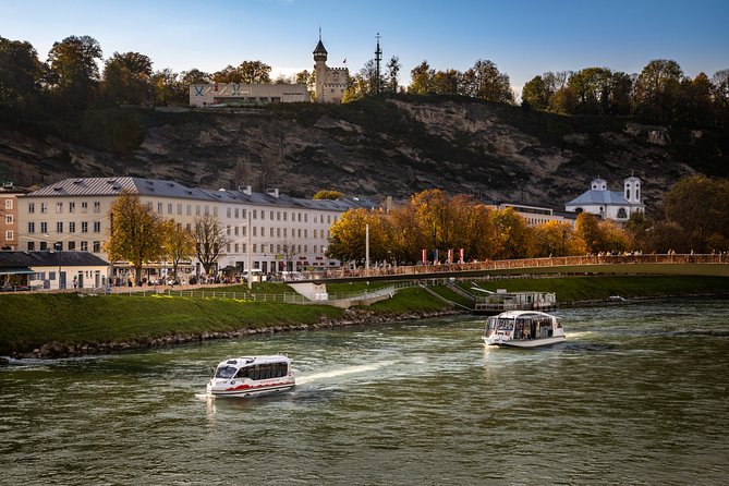 Salzburg Panorama Cruise on the Salzach river - The live commentary: how it improves the ride