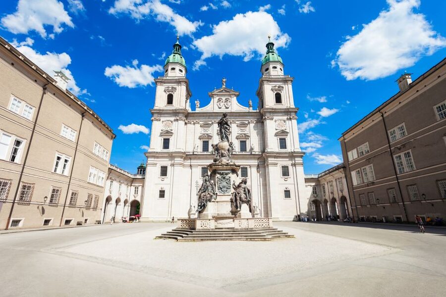 Salzburg: Private City Highlight Tour with a Guide - Hohensalzburg Fortress by funicular, with wide views and timing