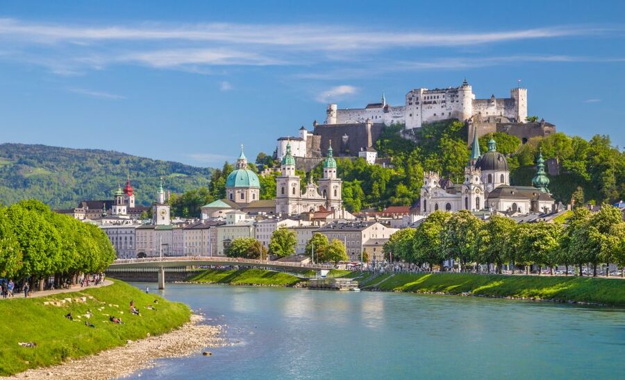 Salzburg: Private City Highlight Tour with a Guide - Mirabell Palace Gardens, then right into old-town energy