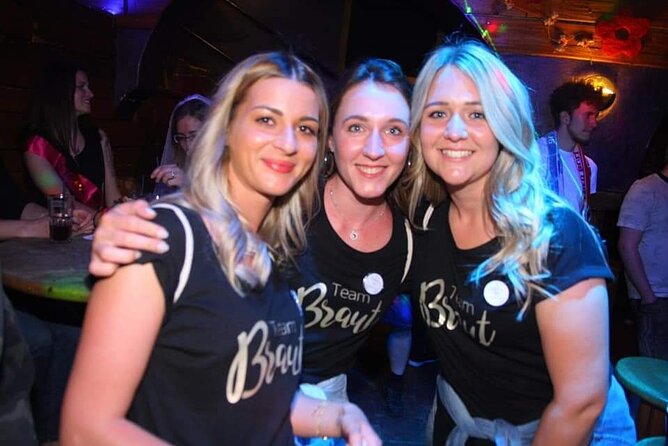 Salzburg Pubcrawl with free Shots & VIP Club Entry - Who Should Book, and Who Might Prefer a DIY Bar Hop