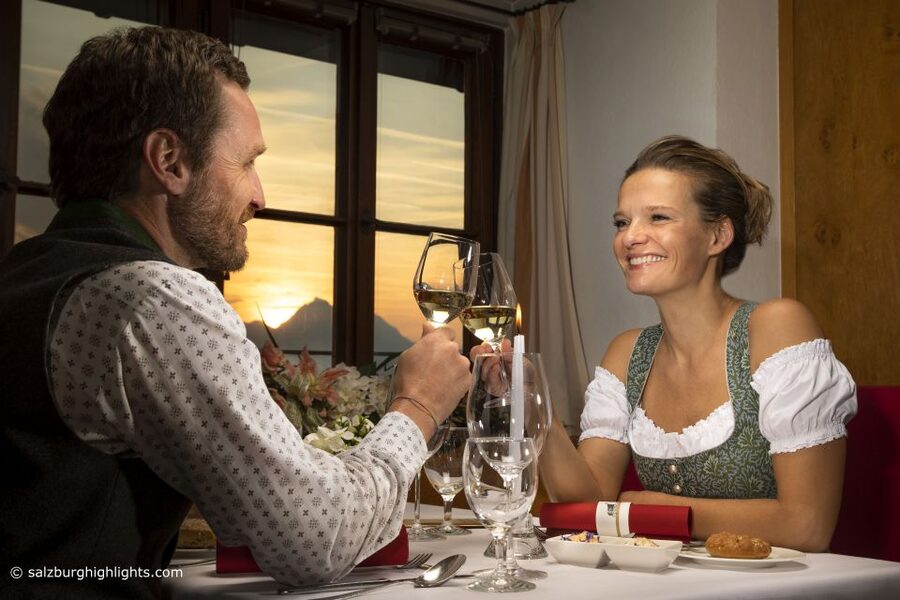 Salzburg: River Cruise, Dinner & Fortress Concert - Fortress Hohensalzburg funicular: what’s included and why it helps