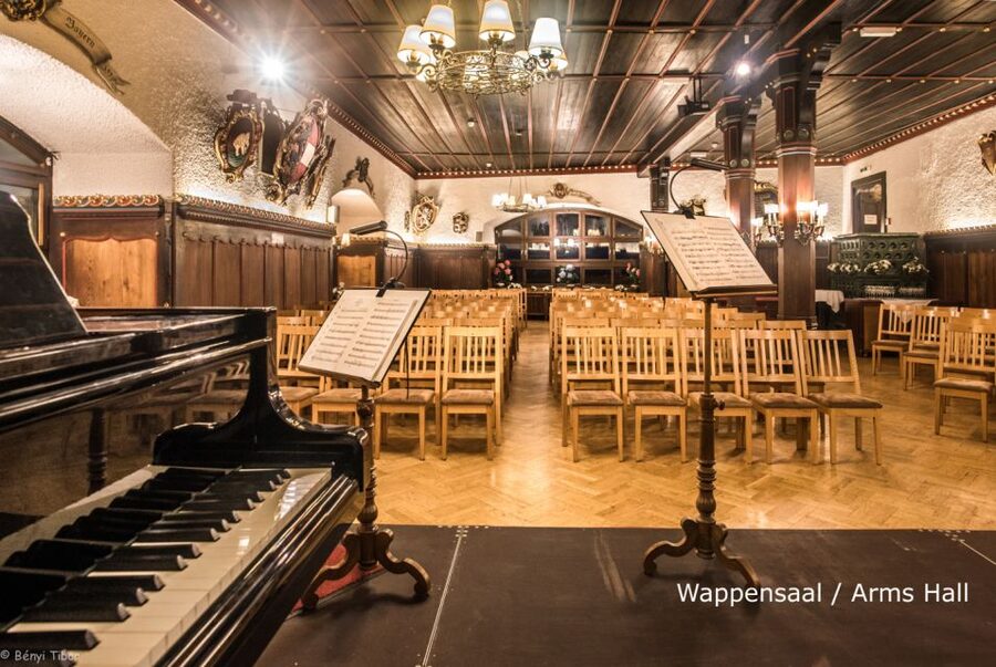 Salzburg: River Cruise, Dinner & Fortress Concert - Timing guide for the 5-hour evening, by season