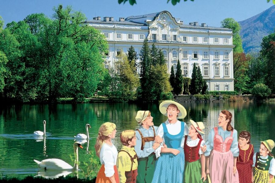 Salzburg: Sound of Music Private Half-Day Tour - Getting picked up in Salzburg, then rolling out with a real guide