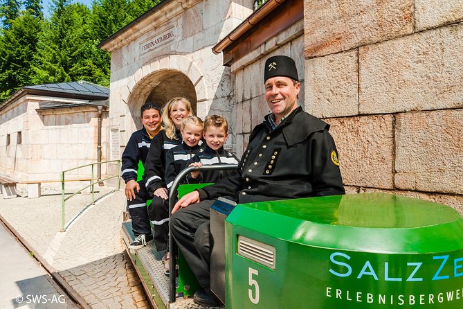 Salzburg Super Saver: Original Sound of Music and Salt Mines Day Trip - Berchtesgaden Free Time: A Small Alpine Reset
