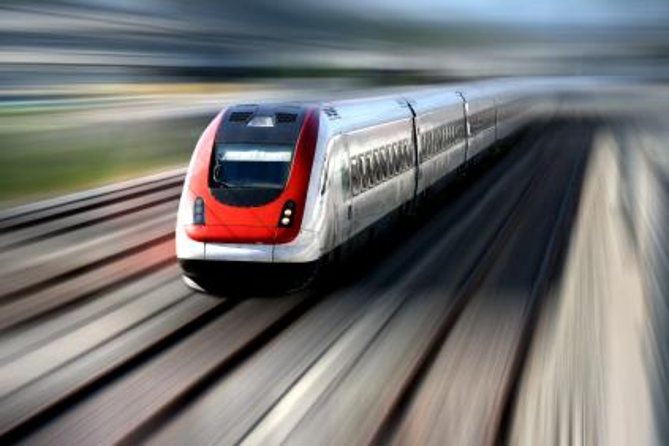 Salzburg Train Station Arrival Transfer - Private, Door-to-Door Ride for Groups up to 8