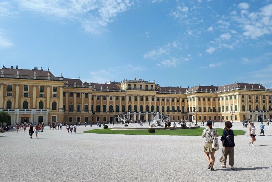 Schönbrunn Palace & Gardens Tour - Price and value: $176 for 150 minutes, and what you still pay separately