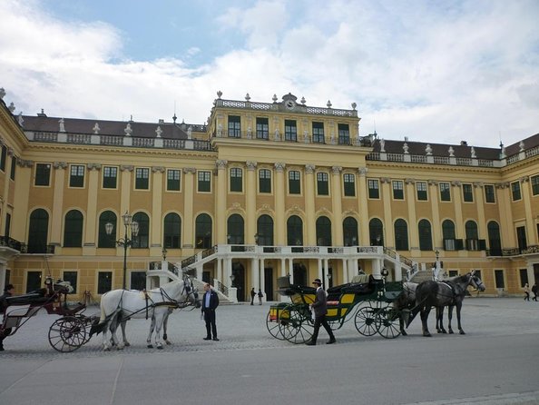 Schönbrunn Palace Vienna Ticket with 2-course lunch - Key things to know before you go