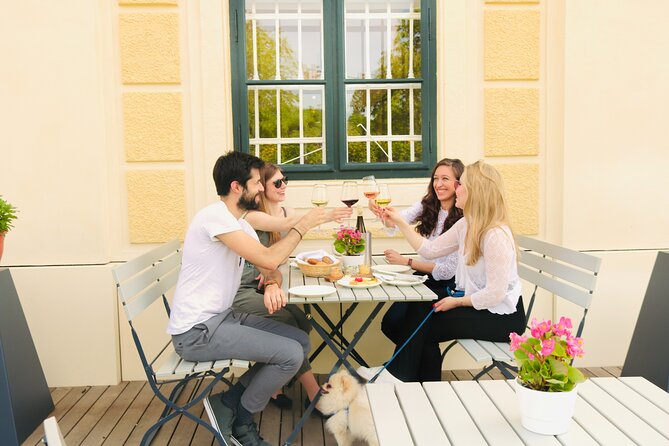 Schönbrunn Palace Vienna Ticket with 2-course lunch - Inside Schönbrunn: what the audio tour is actually covering