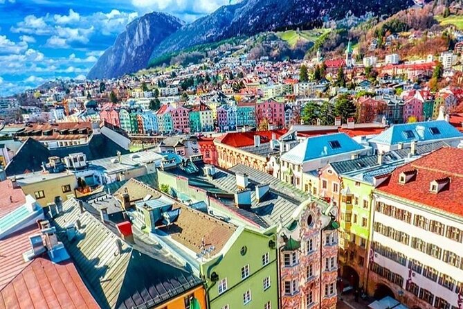 Self-Guided 1,5-hour Tour of Innsbruck: Exciting Stories, Photo Spots & Desserts - Starting at Marktplatz, then letting the app do the heavy lifting