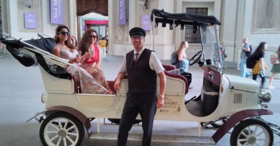 Sightseeing tour in electric vintage car (up to 5 people) - Price and Value for a Private Group Up to 5