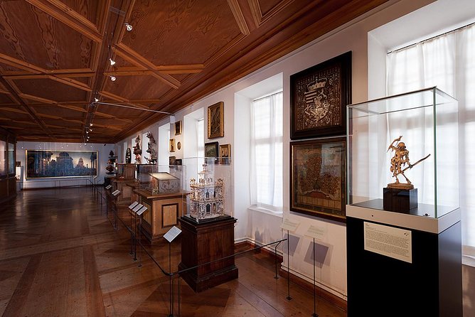 Skip the Line: Ambras Castle in Innsbruck Entrance Ticket - Habsburg portrait gallery: seeing identity built through images