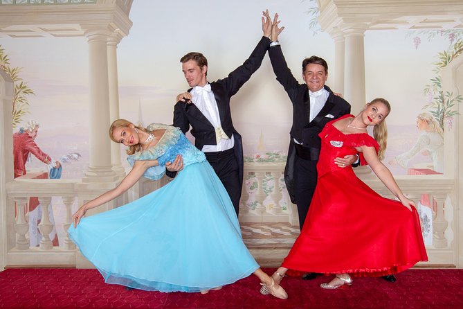 Skip the Line: Austrian Dinner Show Ticket in Vienna - Why this Vienna dinner show is more than a meal plus singing
