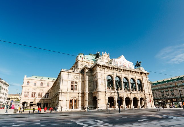 Skip-the-Line Schonbrunn Palace Guided Tour and Vienna Historical City Tour - Passing the big names: Parliament, City Hall, Hofburg