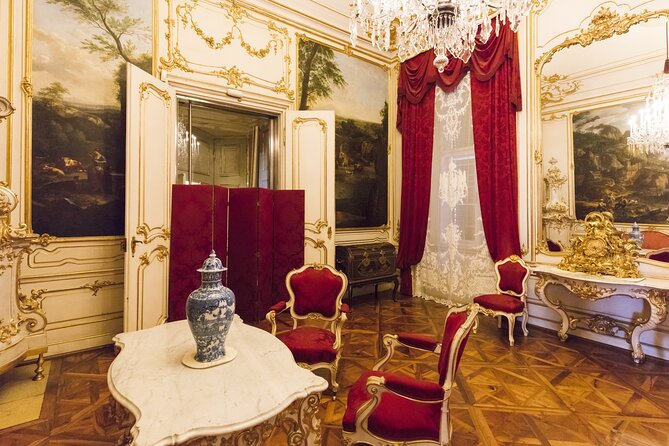 Skip-the-line Schonbrunn Palace Rooms & Gardens Private Tour - Meeting Point and Timing: Where Stress Usually Happens