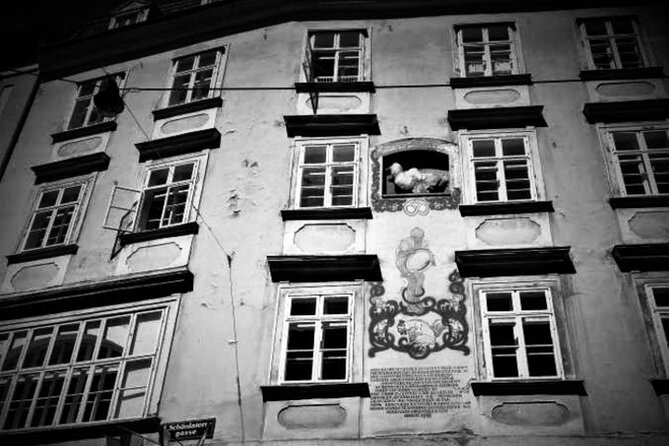 Spooky Vienna Ghost Tour in English - Wiener Staatsoper: Phantom Lore With Real Vienna Gravitas