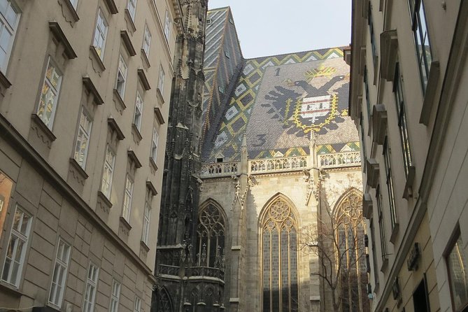 St. Stephen's cathedral - old symbol newly discovered - Organ, chains, and the limits of access