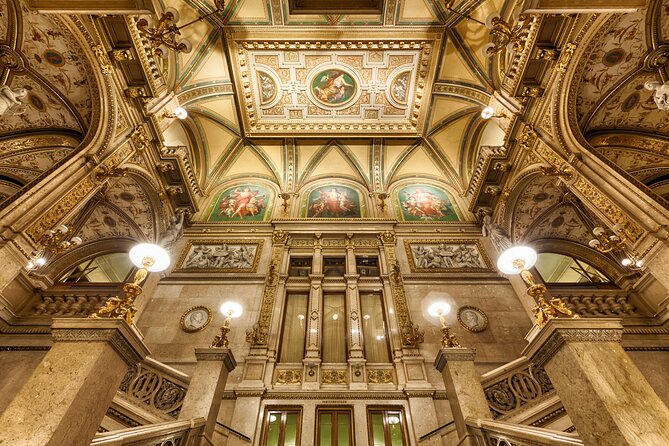 STATE OPERA - PRIVATE guided tour (tickets included) - A private guide is the difference between seeing and understanding