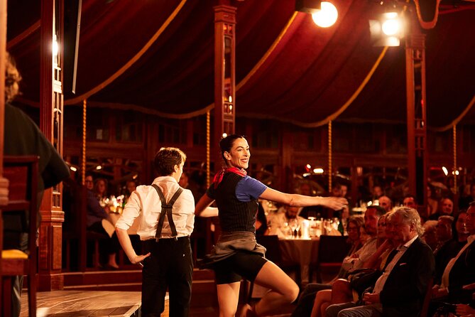 Strauss Dinner Show - The included dinner menu: what you actually get at the table