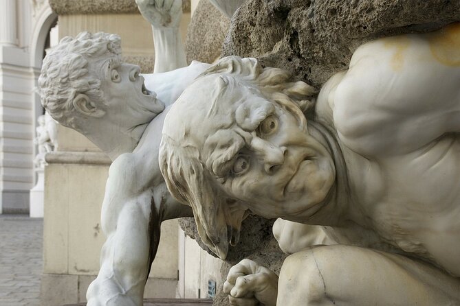 Terrible crimes in Vienna, hidden secrets of the inner city - Stop 1: Tegetthoffstraße 2 and the Capuchin Monastery dungeon