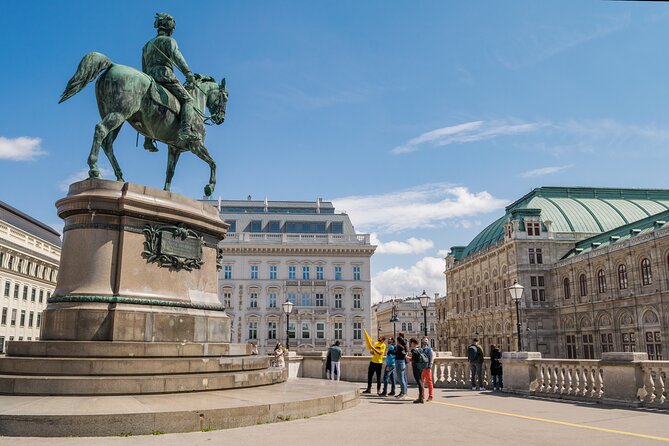 The best of Vienna - Exclusive Tour (Max 9 people) - Café Landtmann and Melange, the coffee culture lesson